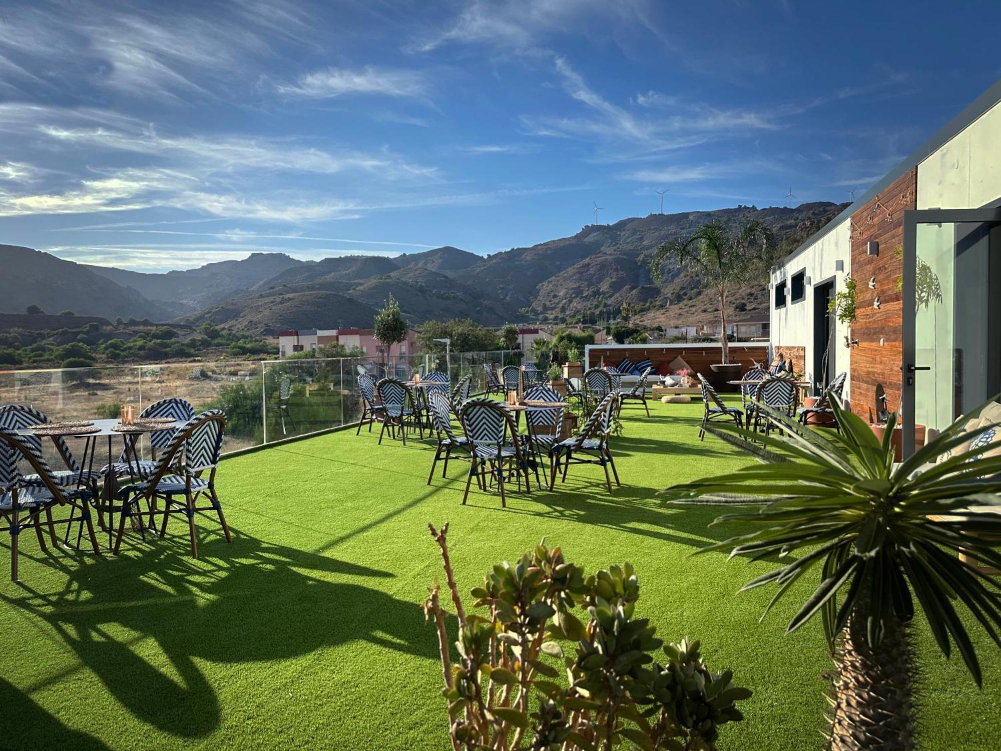 Hotel Portman Bagian luar foto